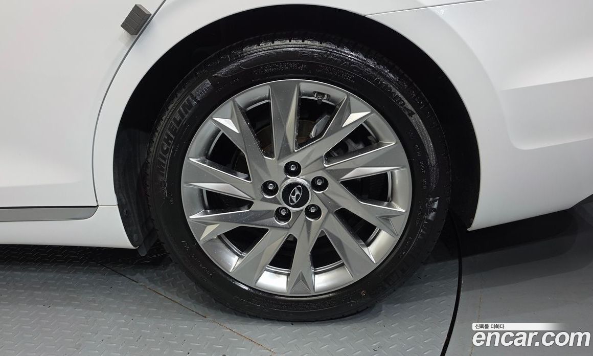 Hyundai Grandeur Hybrid (IG) 6th Gen Restyling фото 21