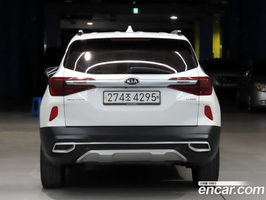 Kia Seltos фото 4