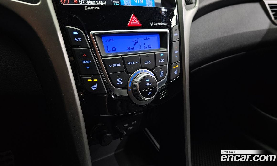 Hyundai i30 2nd Gen фото 18