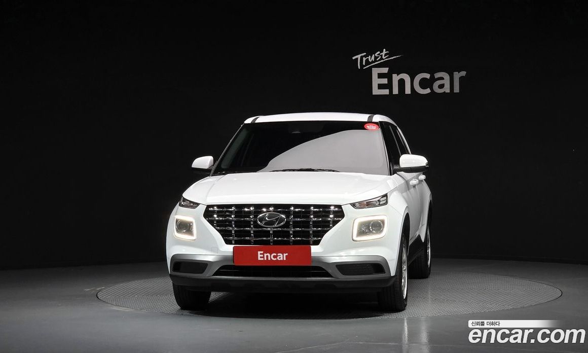 Hyundai Venue фото 3