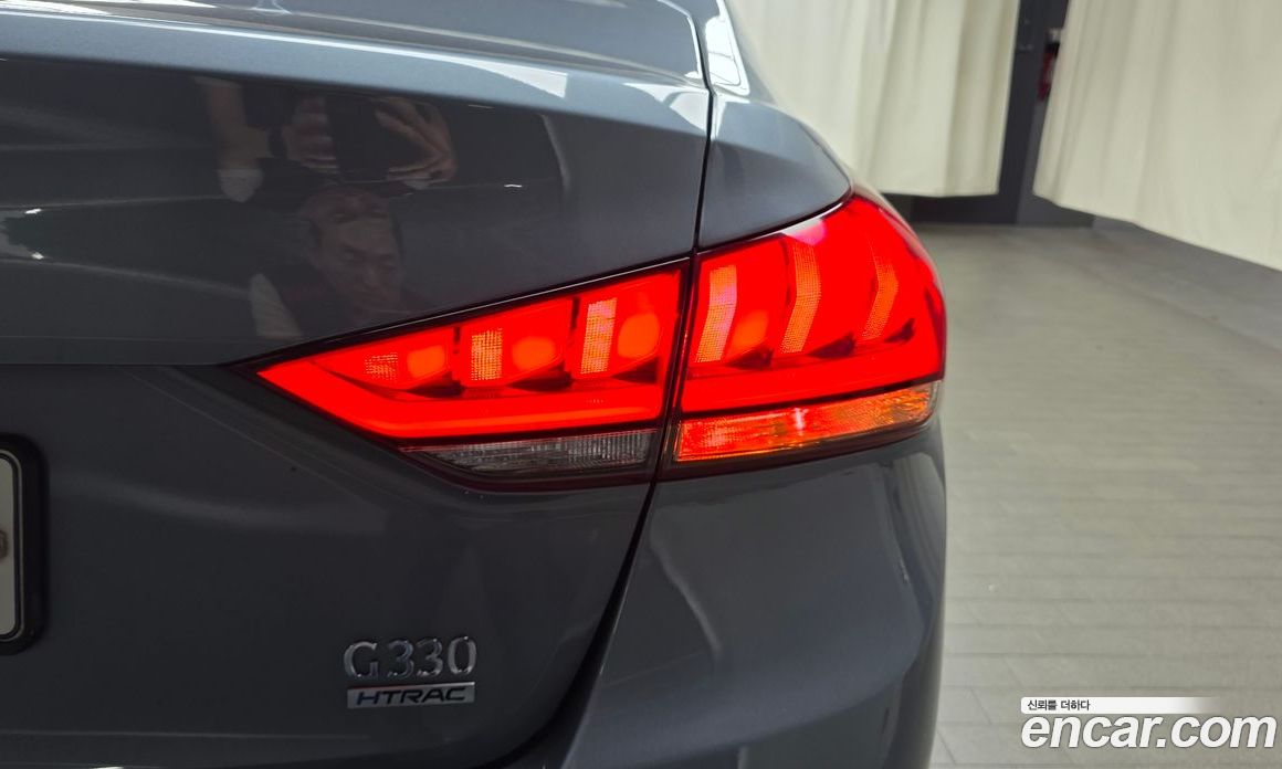 Hyundai Genesis (DH) фото 23