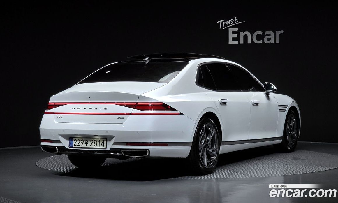 Genesis G90 (RS4) фото 2