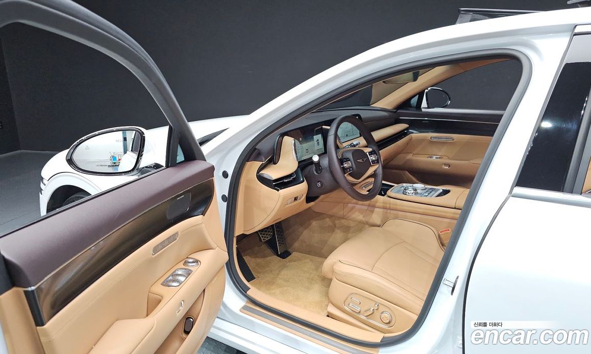 Genesis G90 (RS4) фото 10