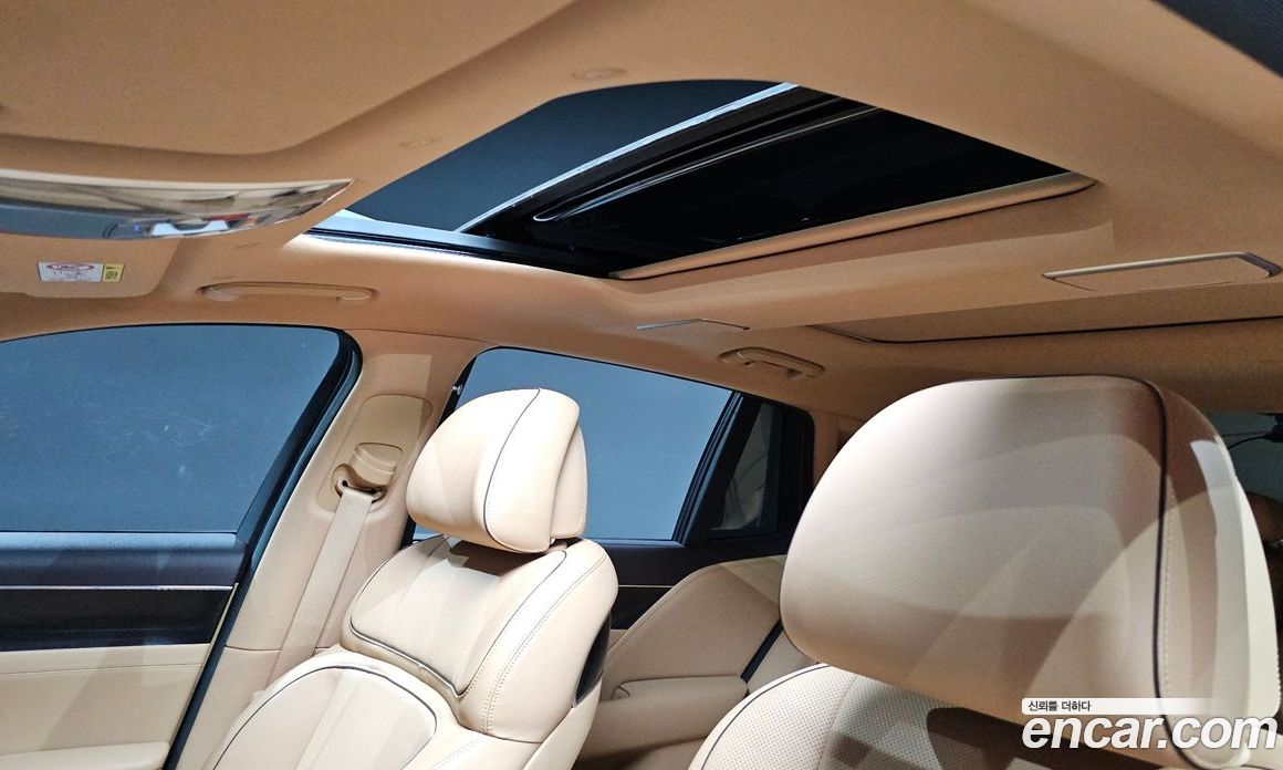 Genesis G90 (RS4) фото 35