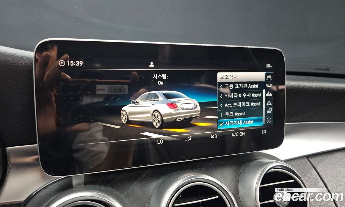 Mercedes-Benz C-Class W205 фото 16