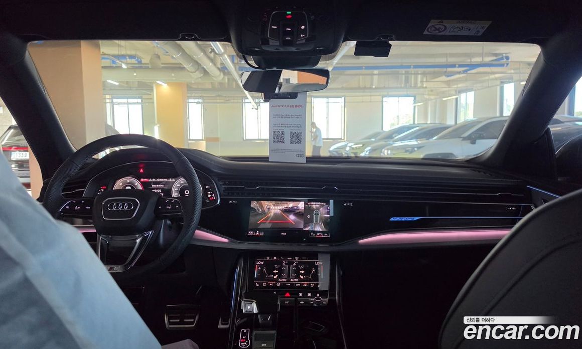 Audi Q8 (4M) фото 6