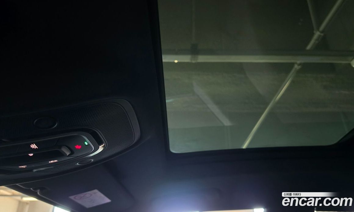 Audi Q8 (4M) фото 18