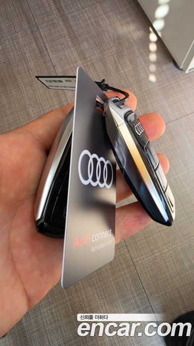 Audi Q8 (4M) фото 19
