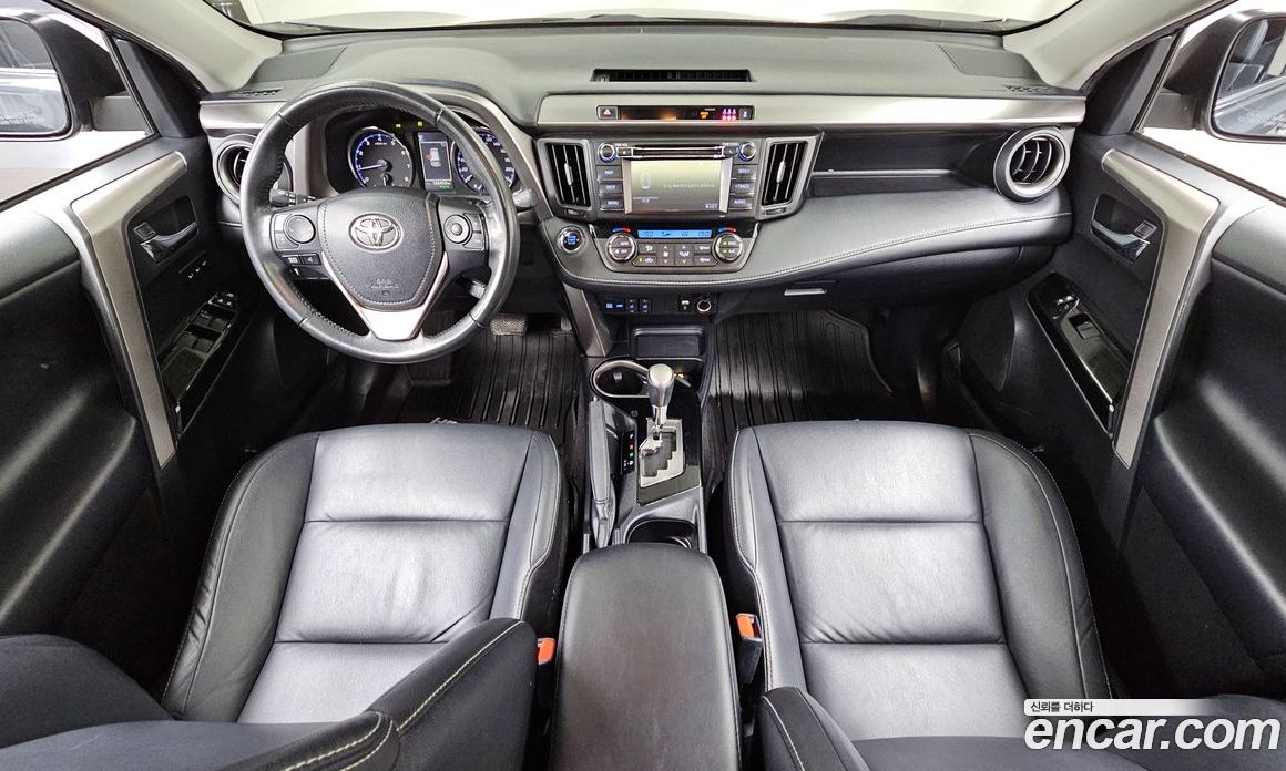 Toyota RAV4 4th Gen фото 7