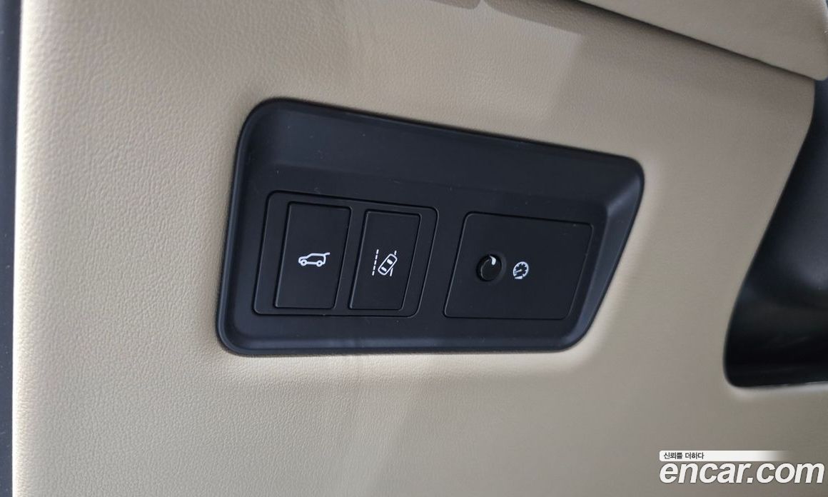 Land Rover Range Rover 4th Gen фото 14