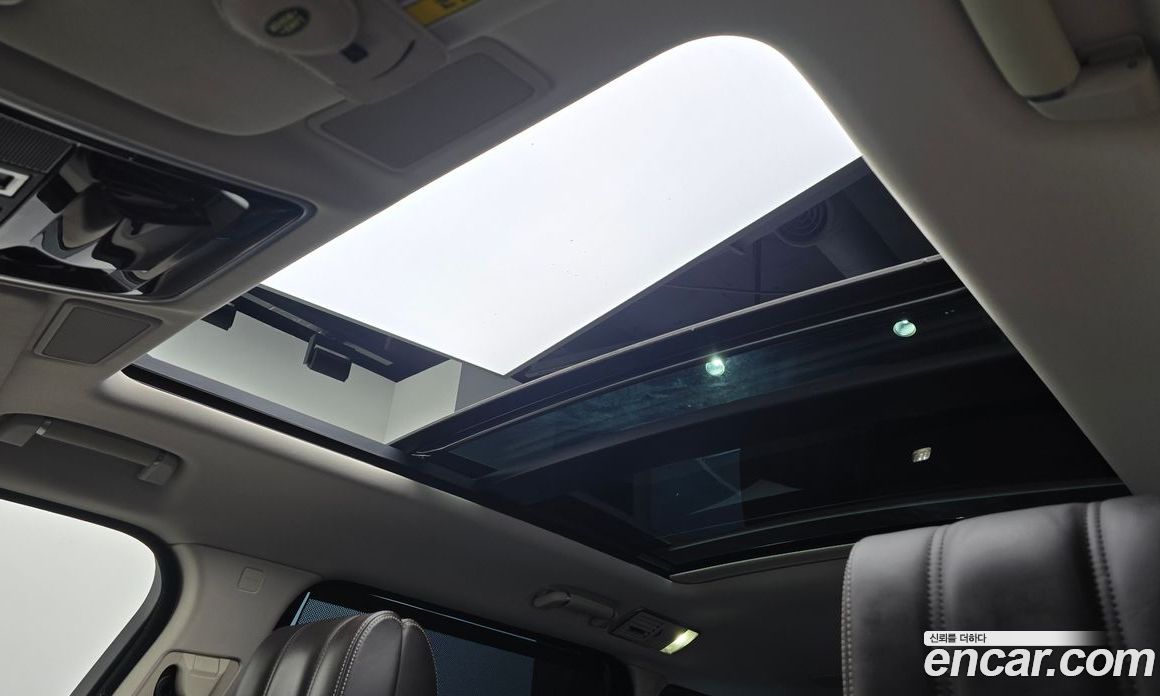 Land Rover Range Rover 4th Gen фото 17