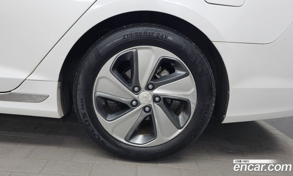 Hyundai Sonata Hybrid (LF) фото 21