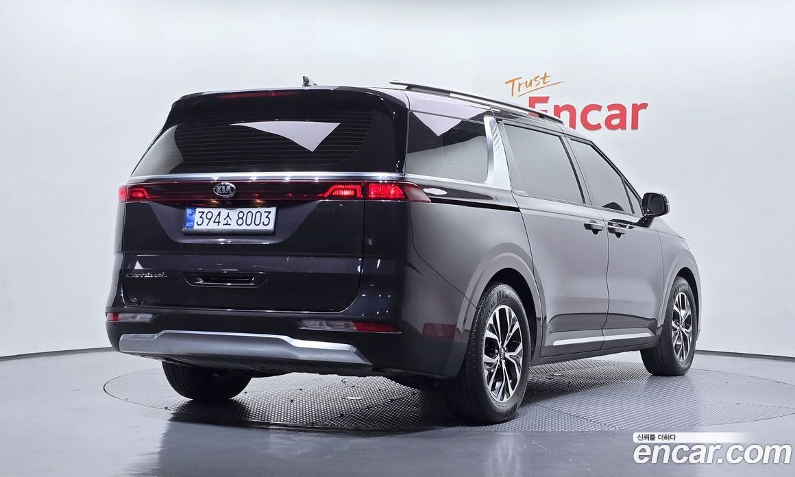 Kia Carnival 4th Gen фото 2