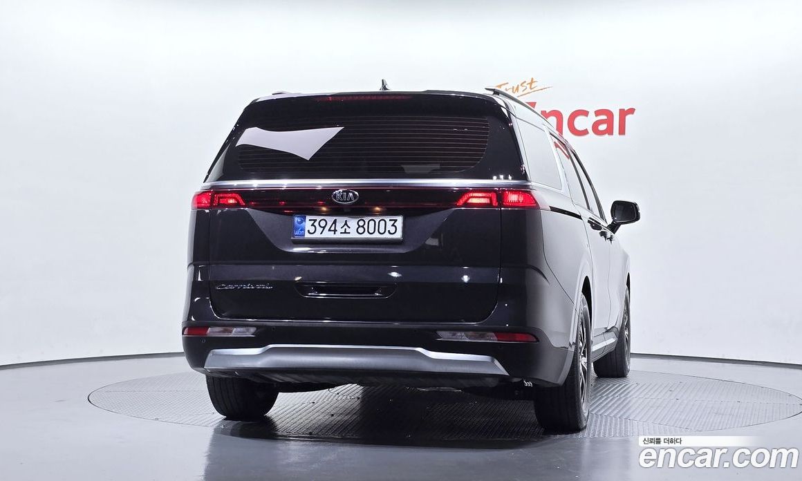 Kia Carnival 4th Gen фото 4
