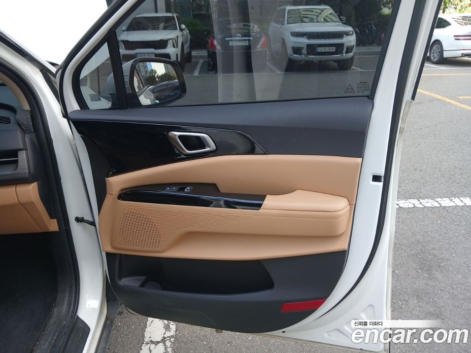 Kia Carnival 4th Gen фото 14