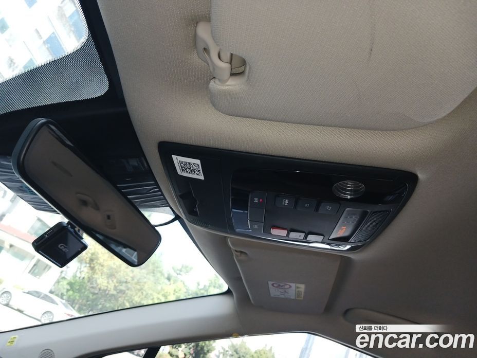 Kia Carnival 4th Gen фото 15