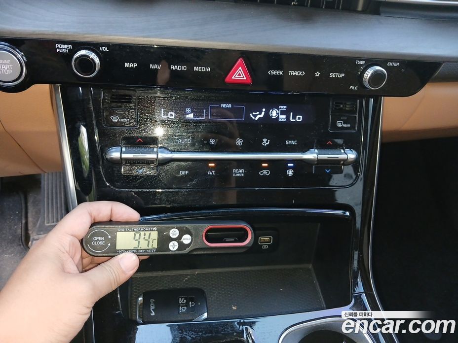 Kia Carnival 4th Gen фото 16