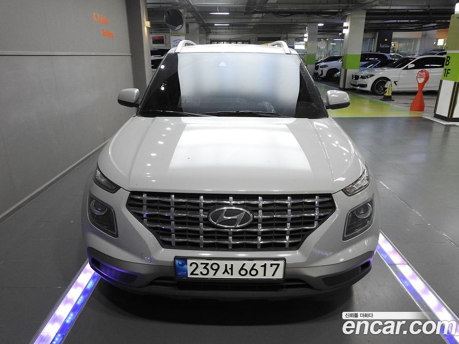 Hyundai Venue фото 3