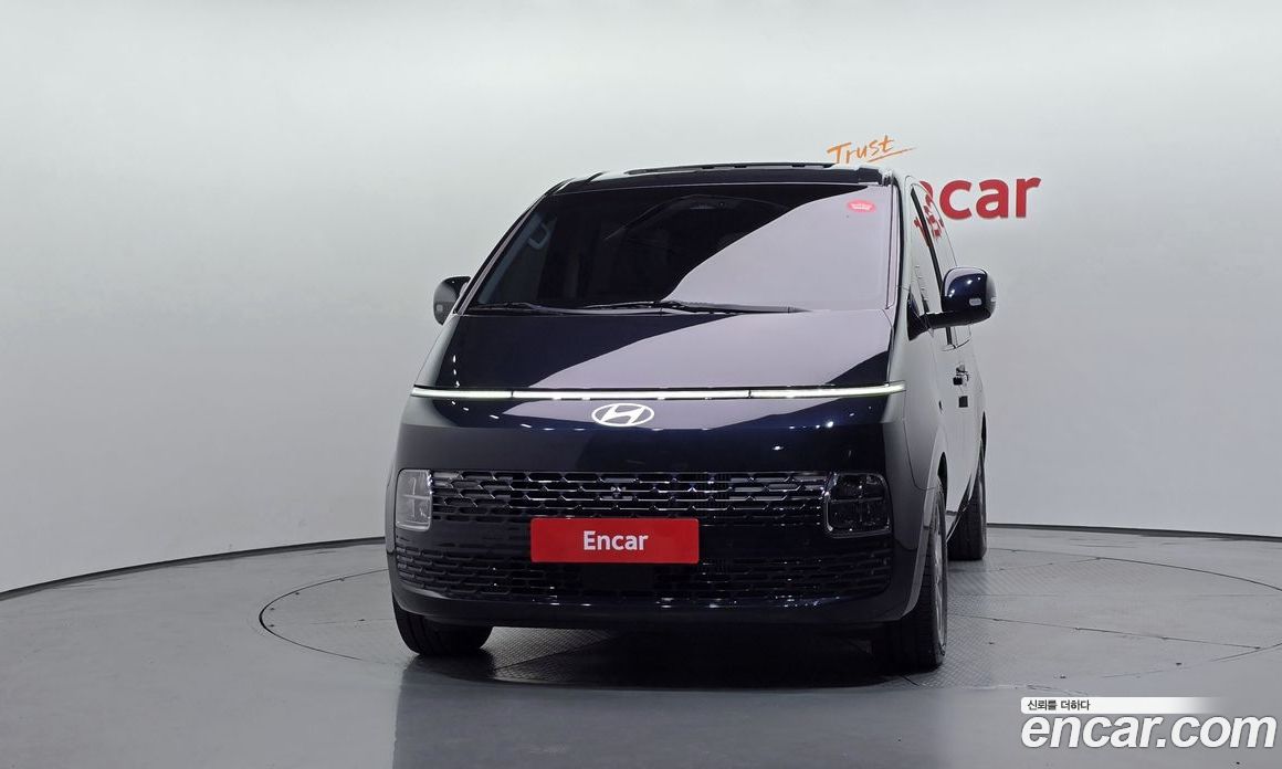 Hyundai Staria фото 3