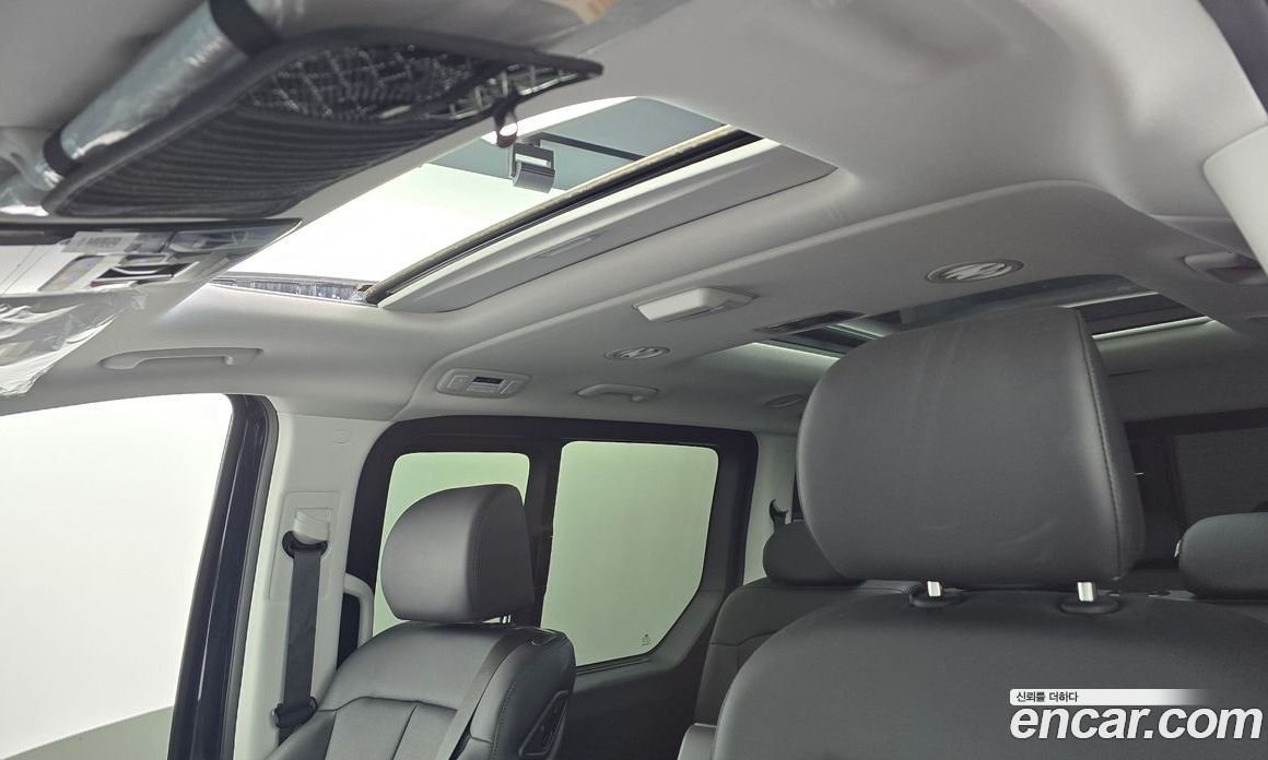 Hyundai Staria фото 15