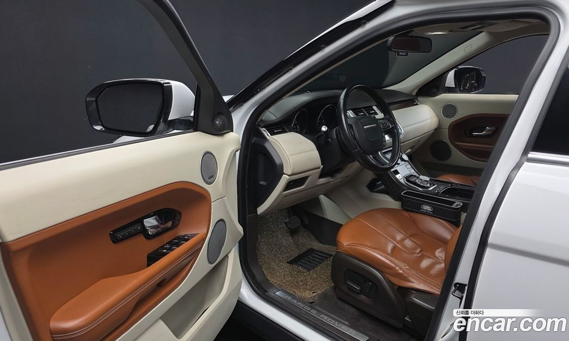 Land Rover Range Rover Evoque фото 10