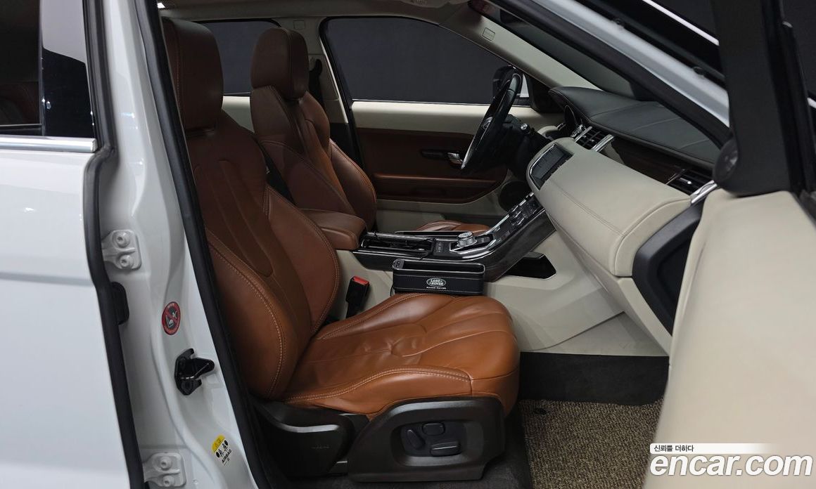 Land Rover Range Rover Evoque фото 11