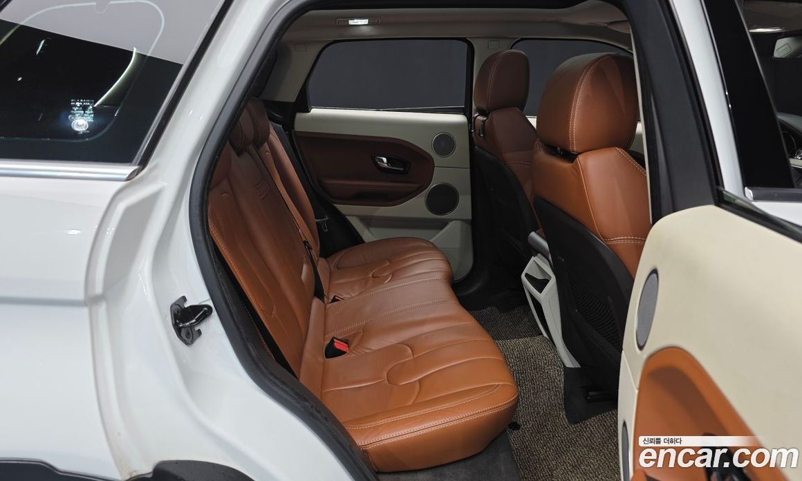 Land Rover Range Rover Evoque фото 12