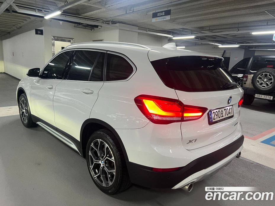 BMW X1 (F48) фото 4