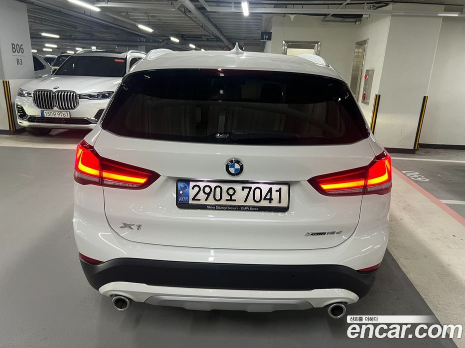BMW X1 (F48) фото 5
