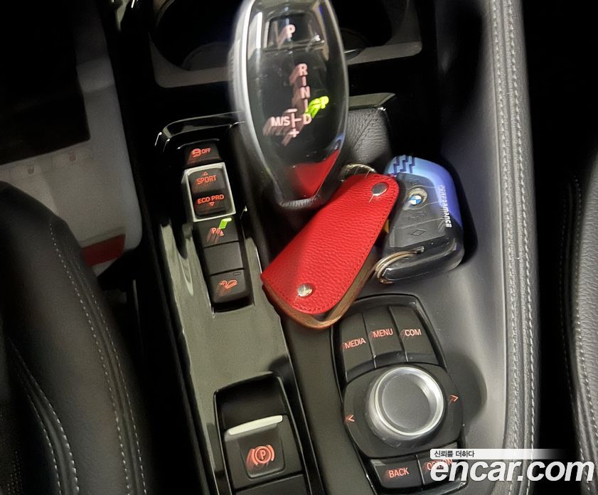 BMW X1 (F48) фото 16