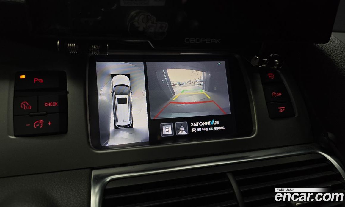 Audi Q7 фото 15