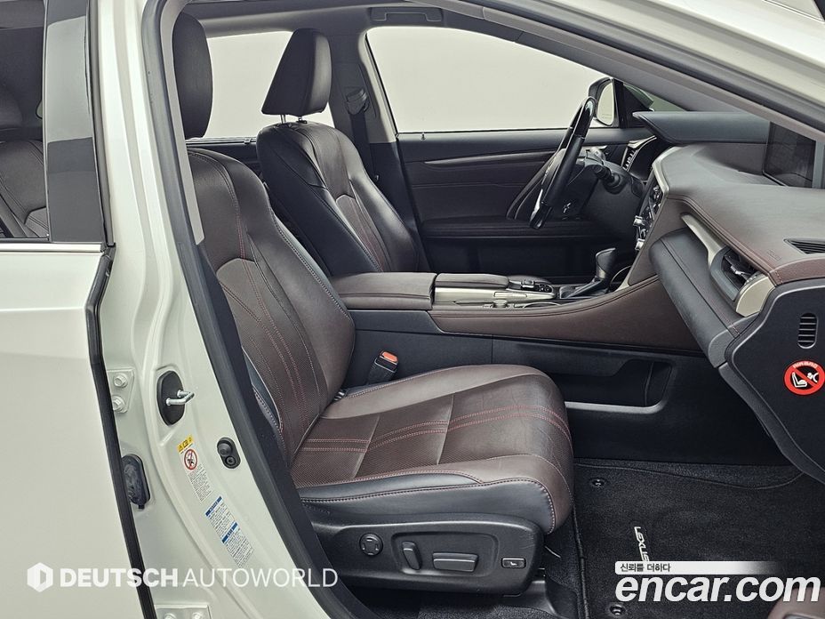 Lexus RX450h 4th Gen фото 10