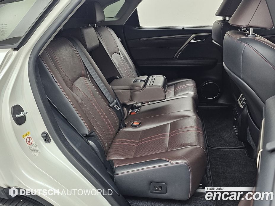 Lexus RX450h 4th Gen фото 12