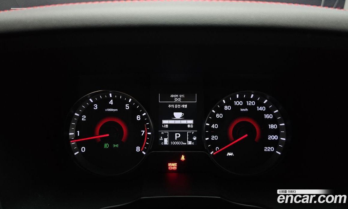 SsangYong (KG Mobility) Tivoli Beli фото 8