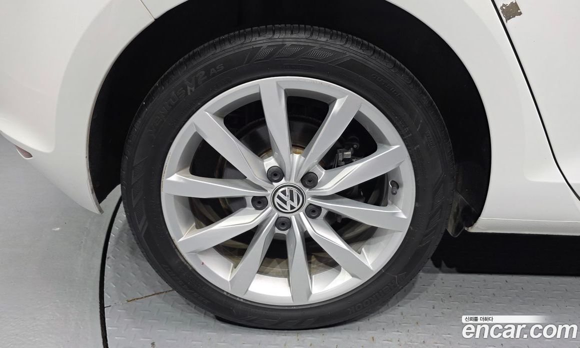 Volkswagen Golf 7th Gen фото 4