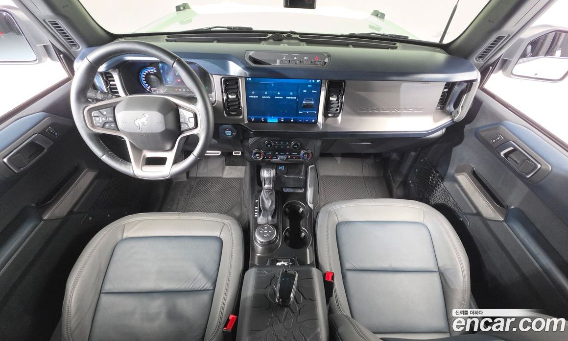 Ford Bronco 6th Gen фото 7
