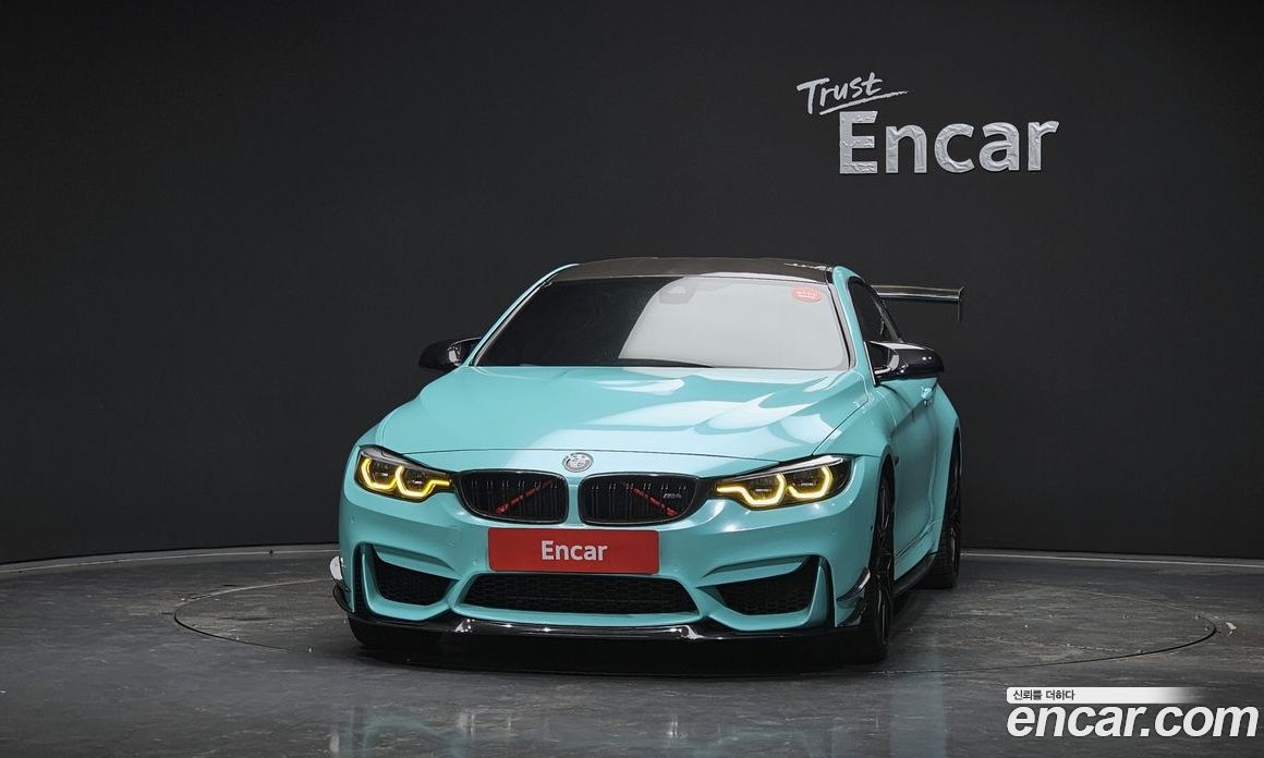 BMW M4 (F82) фото 3