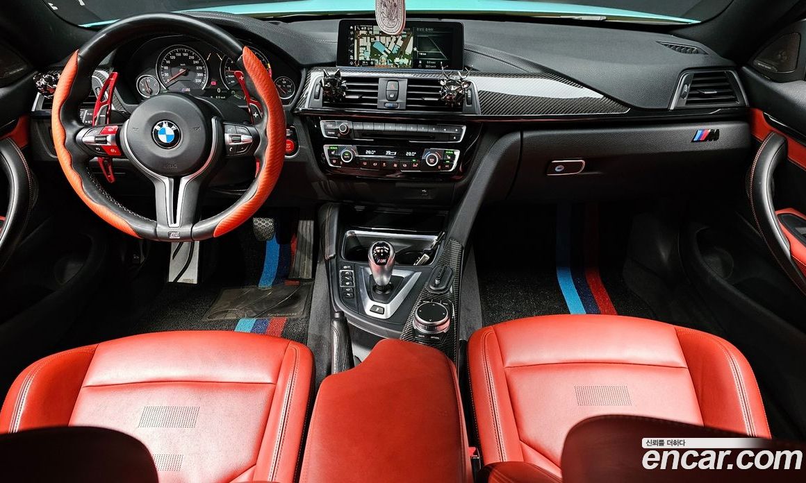 BMW M4 (F82) фото 7