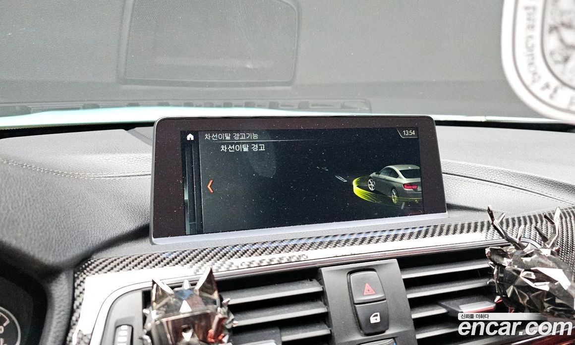 BMW M4 (F82) фото 15
