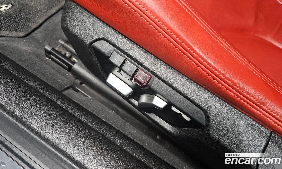 BMW M4 (F82) фото 19