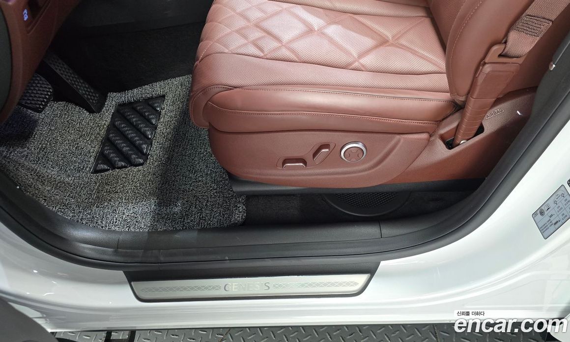 Genesis GV80 фото 29