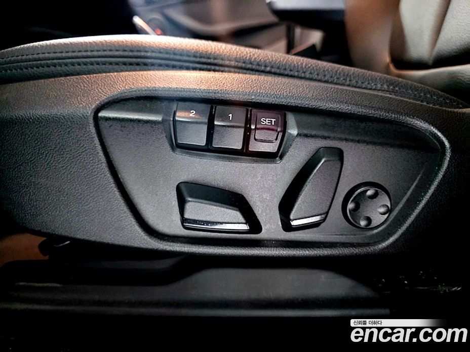 BMW X1 (F48) фото 15