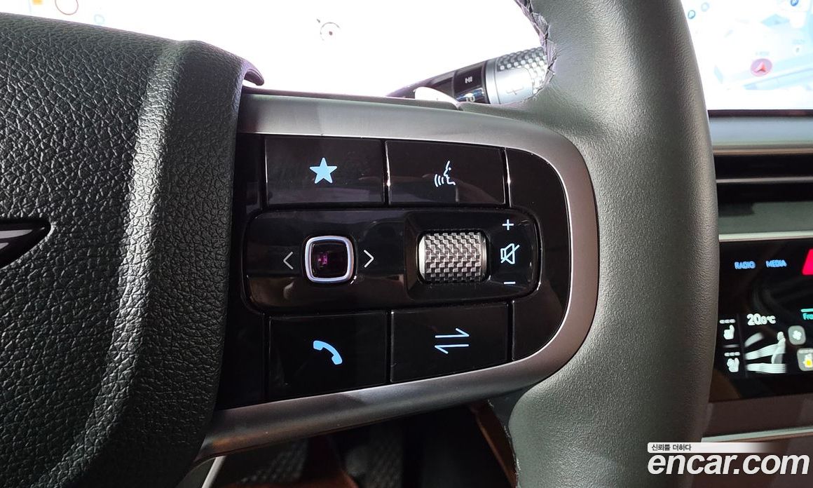 Genesis GV80 фото 17