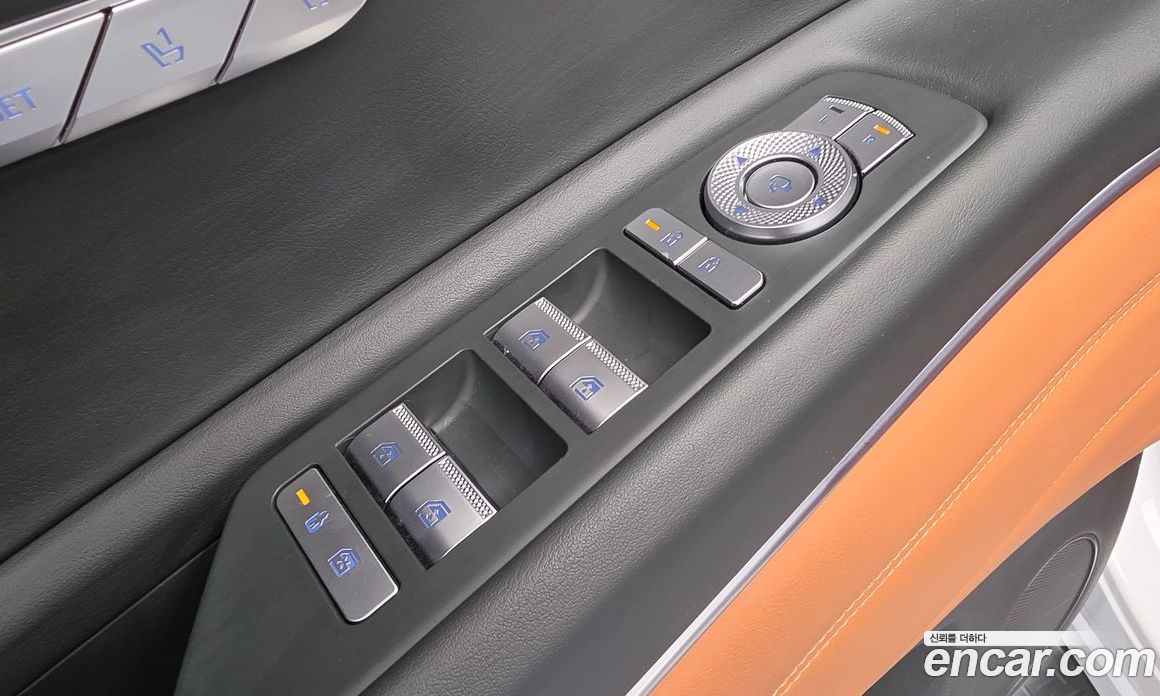Genesis GV80 фото 40