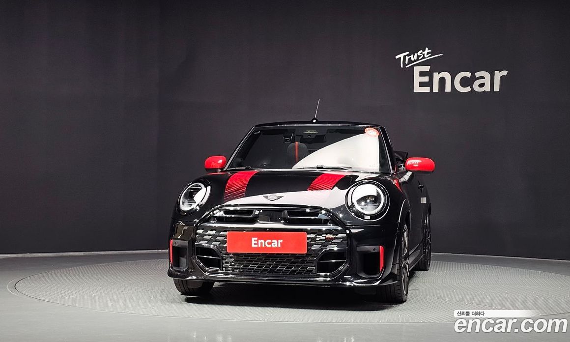 Mini Cooper S Convertible 4th Gen фото 3
