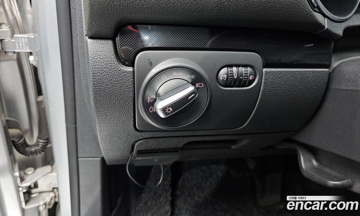 Volkswagen Golf 6th Gen фото 17