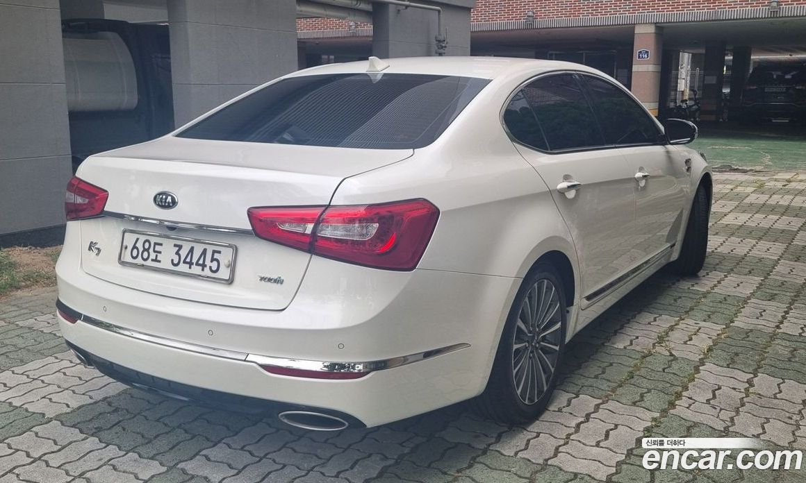 Kia K7 Hybrid фото 4