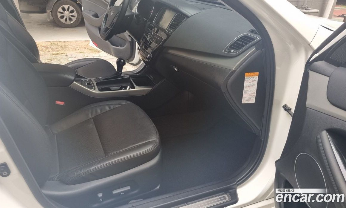 Kia K7 Hybrid фото 8