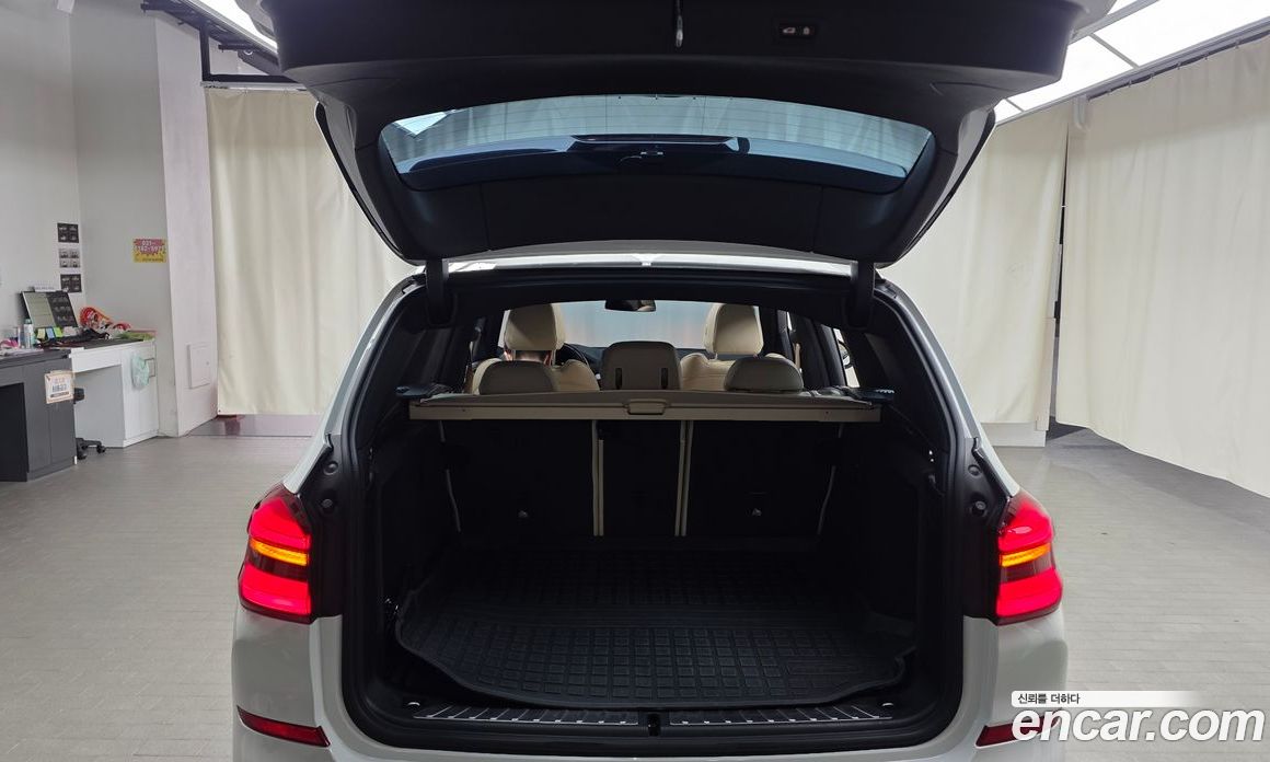 BMW X3 (G01) фото 19