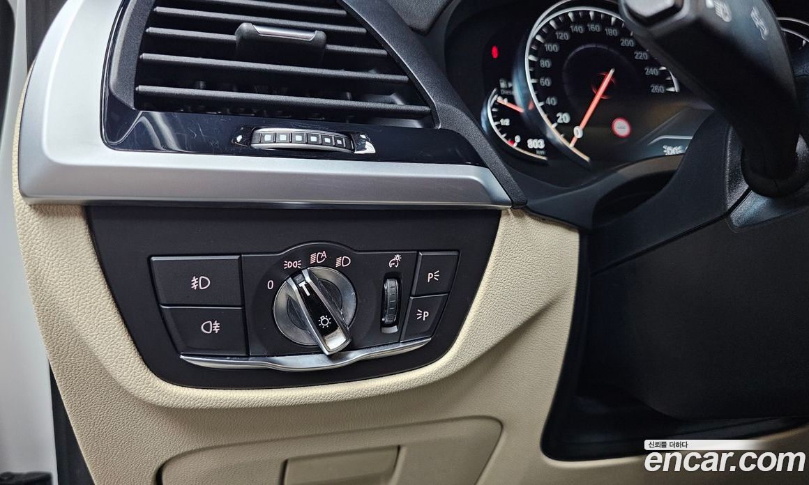 BMW X3 (G01) фото 27